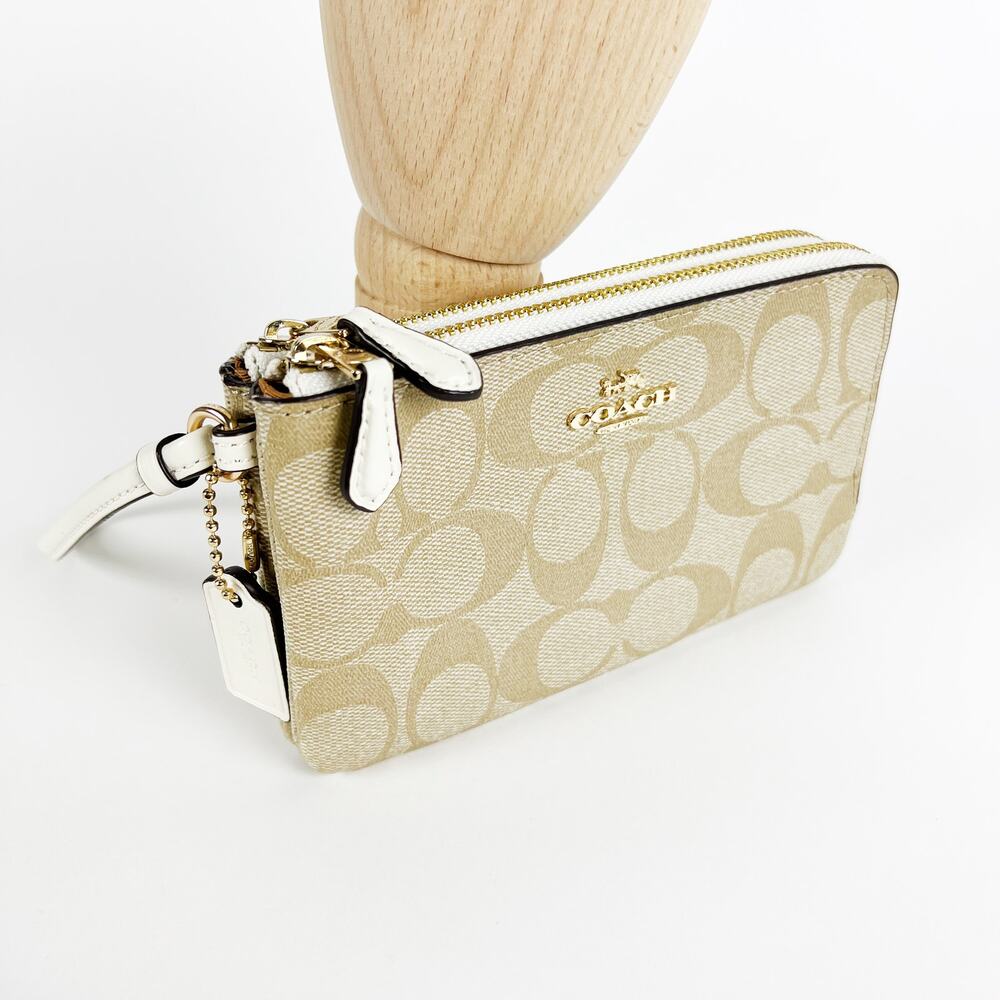 NWT Coach signature PVC double corner zip wristlet light khaki chalk white - Picture 2 of 7